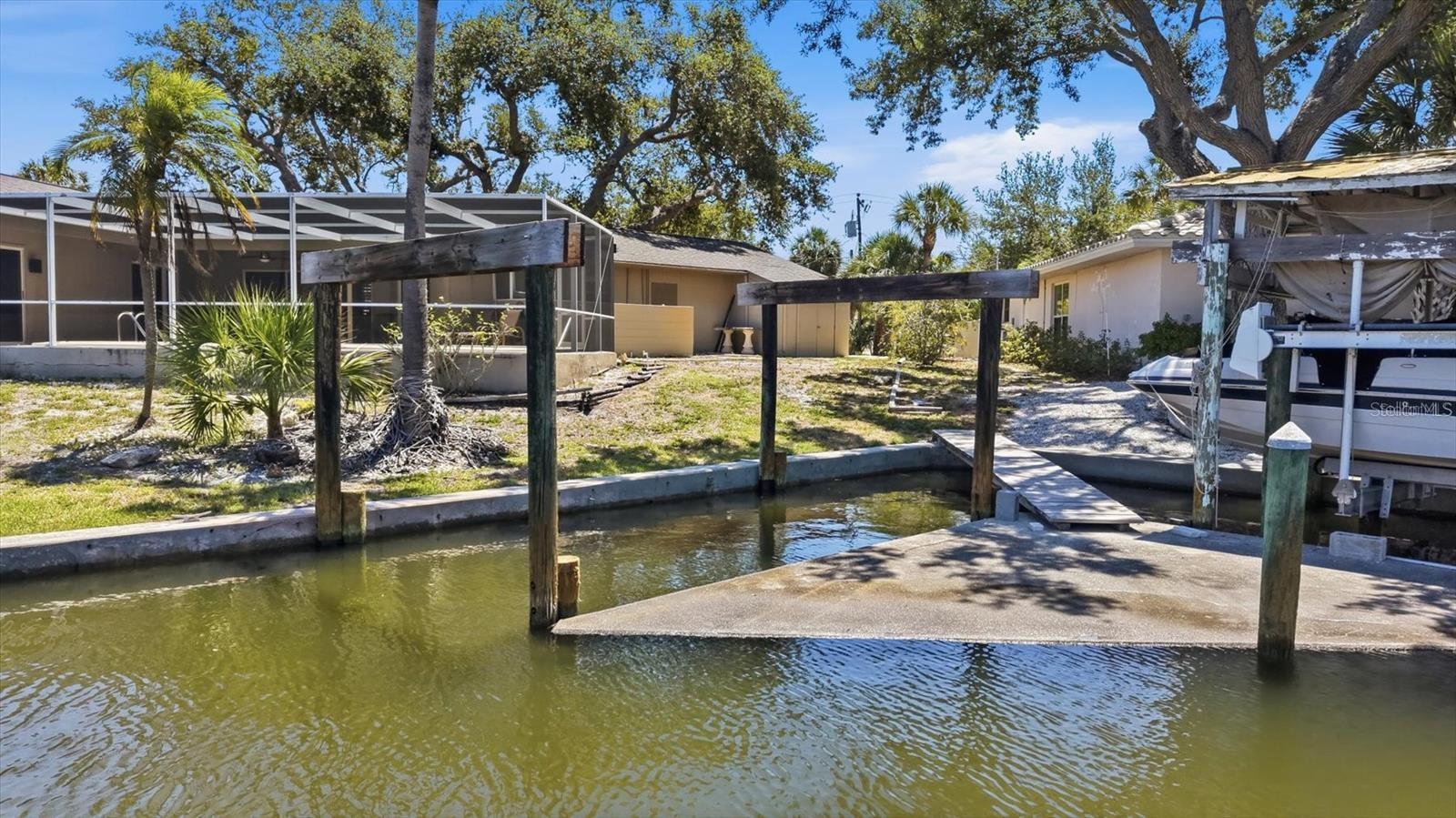 5108 SANDY SHORE AVE, SARASOTA, FL, 34242
