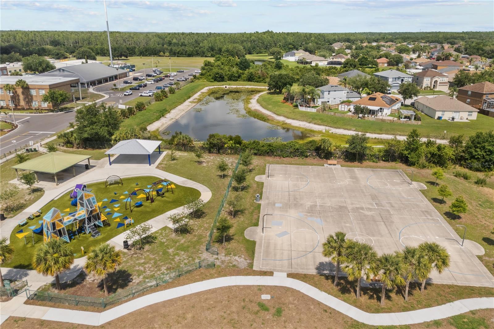 10306 STONE MOSS AVE, TAMPA, FL, 33647