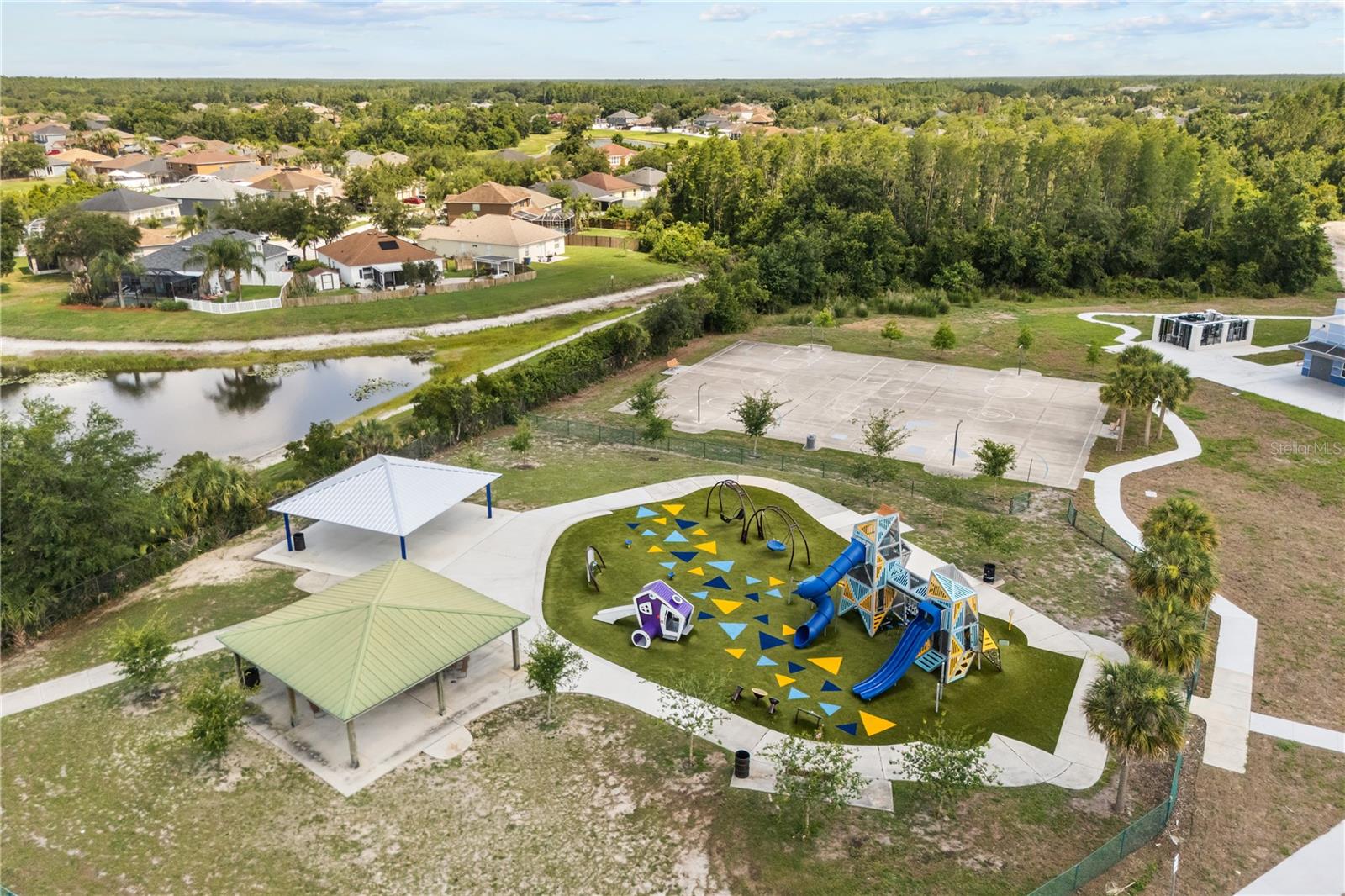10306 STONE MOSS AVE, TAMPA, FL, 33647