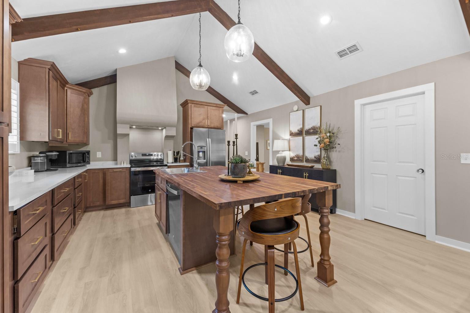 618 N STEWART ST, QUINCY, FL, 32351