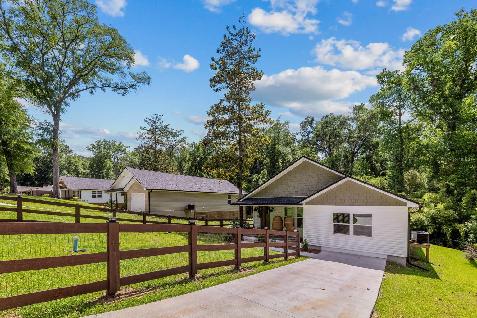 618 N STEWART ST, QUINCY, FL, 32351
