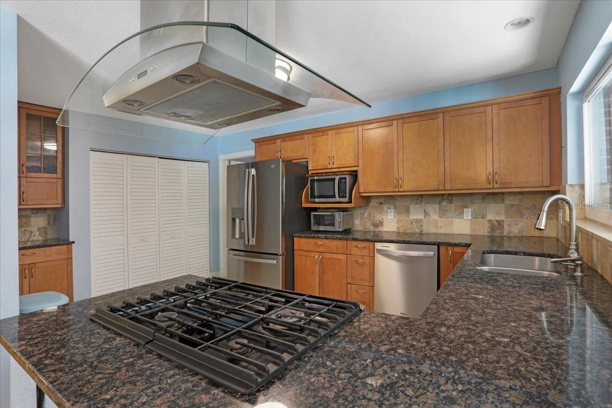 1915 NW 16TH AVE, GAINESVILLE, FL, 32605