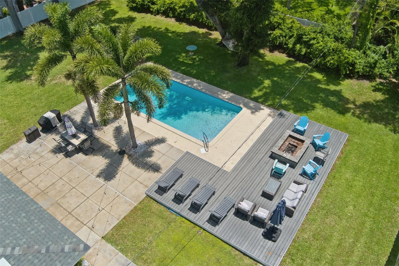 322 SUWANEE AVE, SARASOTA, FL, 34243