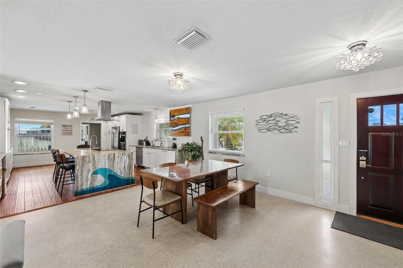 322 SUWANEE AVE, SARASOTA, FL, 34243