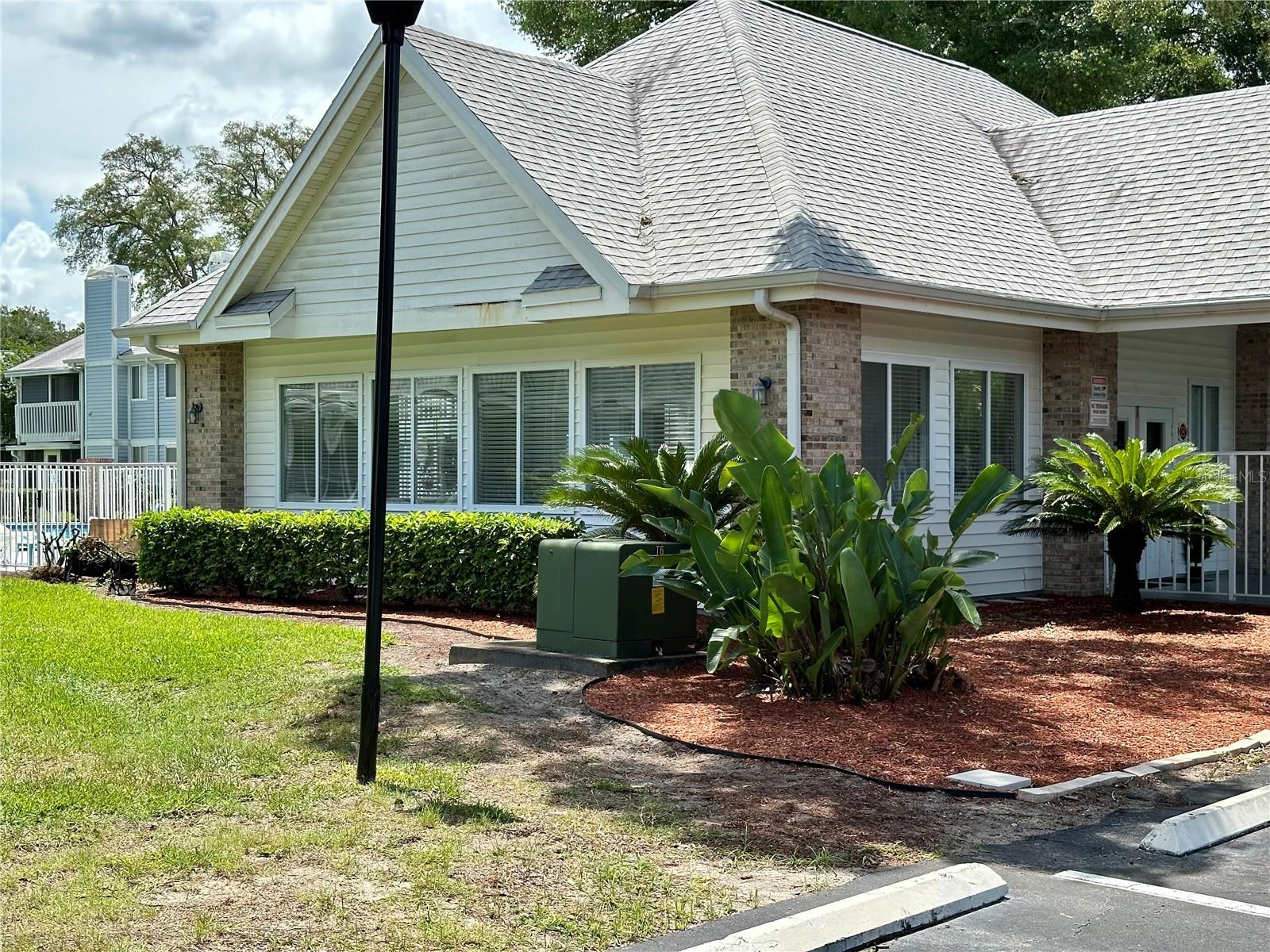 5300 WHITE CLIFF LN #8, ORLANDO, FL, 32812