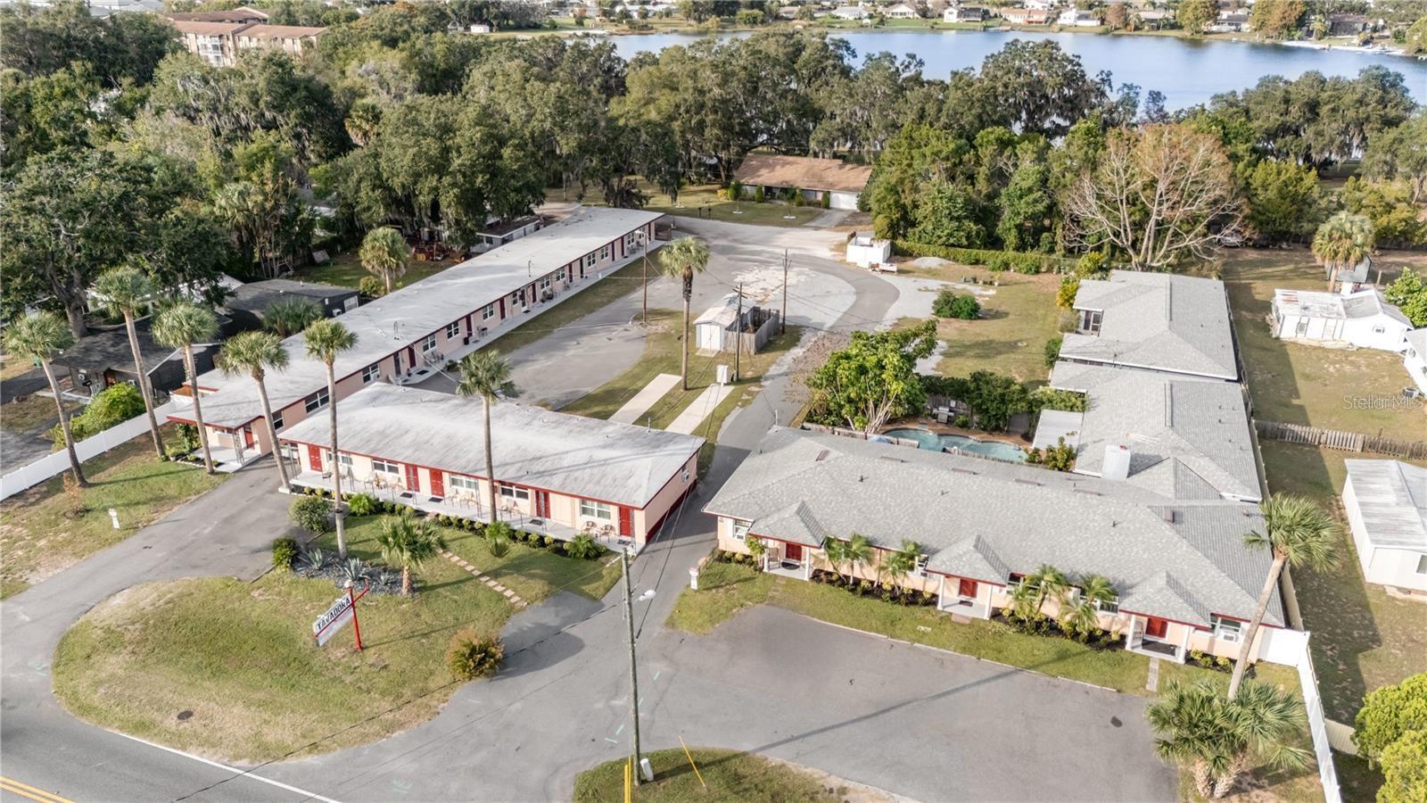 1401 E ALFRED ST #3, TAVARES, FL, 32778