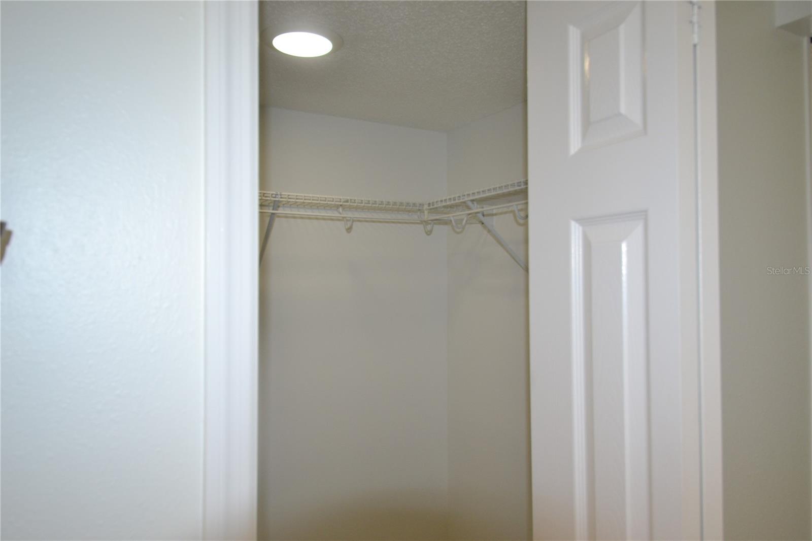 161 LAKESIDE DR, OLDSMAR, FL, 34677