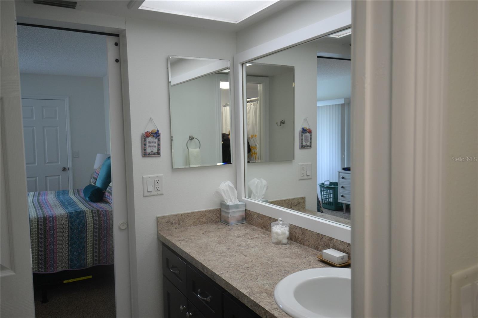 161 LAKESIDE DR, OLDSMAR, FL, 34677
