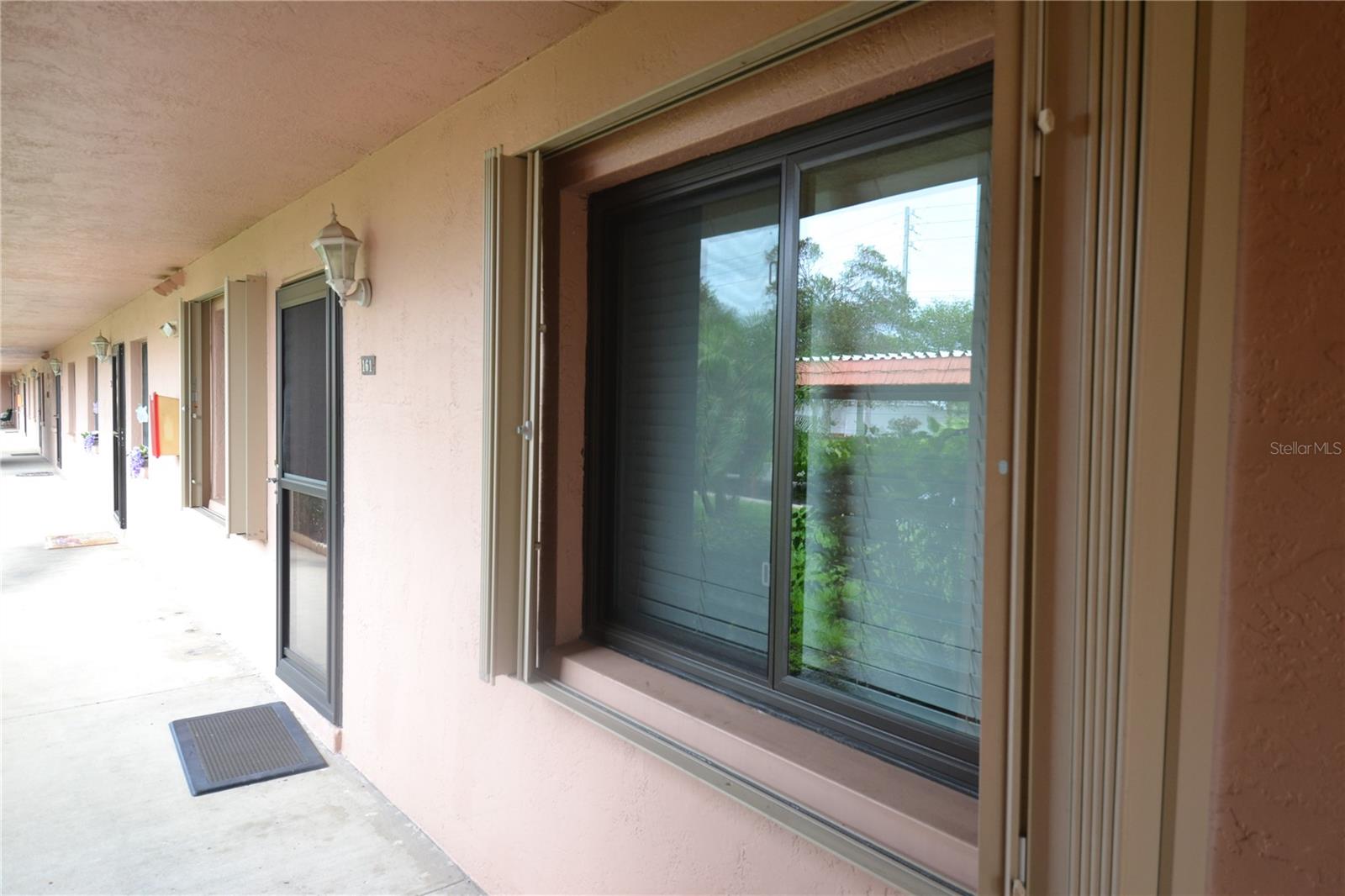 161 LAKESIDE DR, OLDSMAR, FL, 34677
