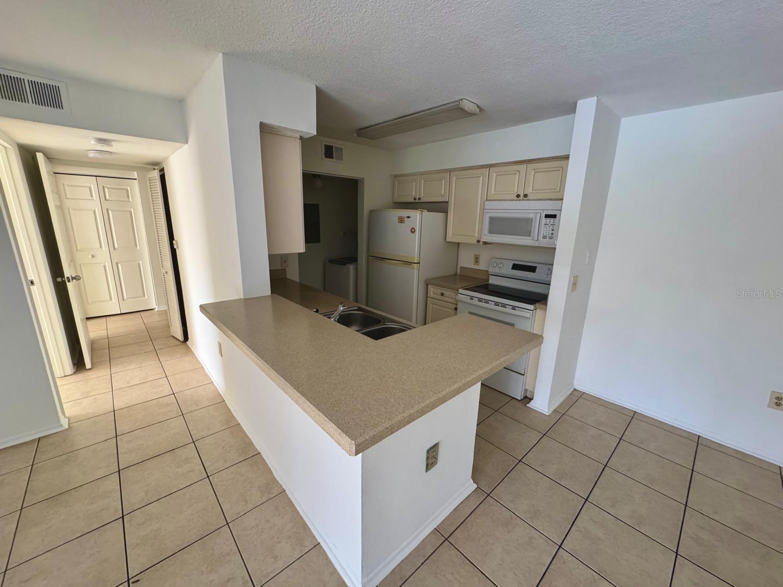 1222 BERMUDA LAKES LN #106, KISSIMMEE, FL, 34741