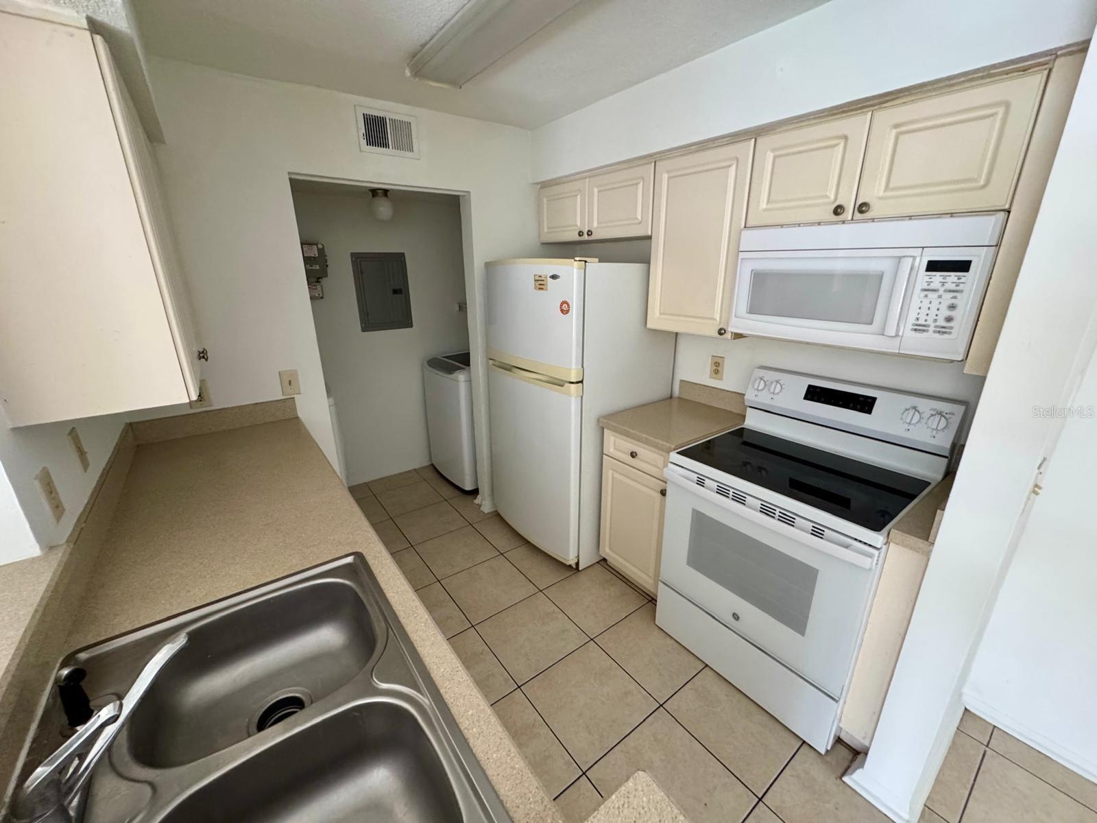 1222 BERMUDA LAKES LN #106, KISSIMMEE, FL, 34741