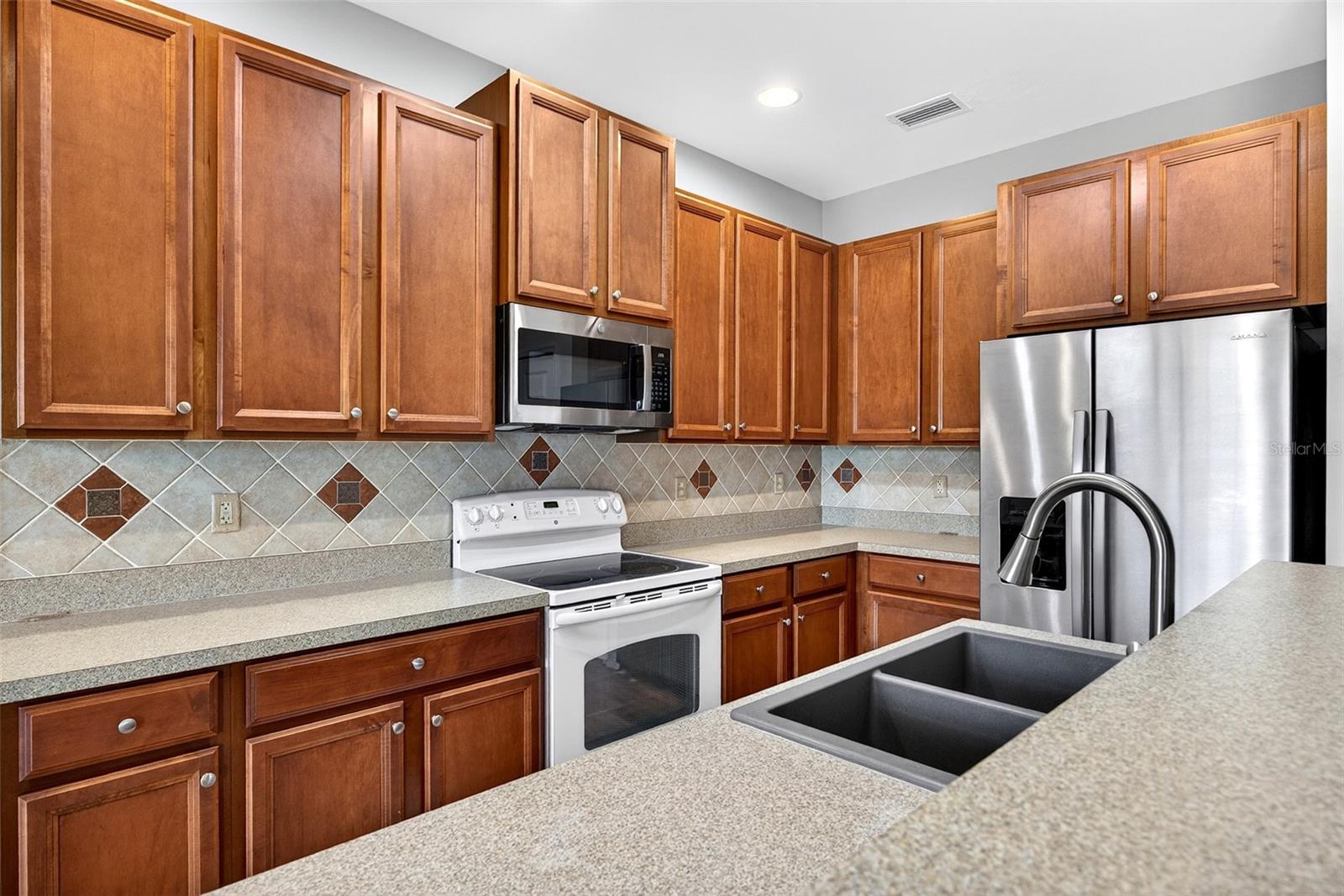 24611 RIO VILLA LAKES CIR, PUNTA GORDA, FL, 33950