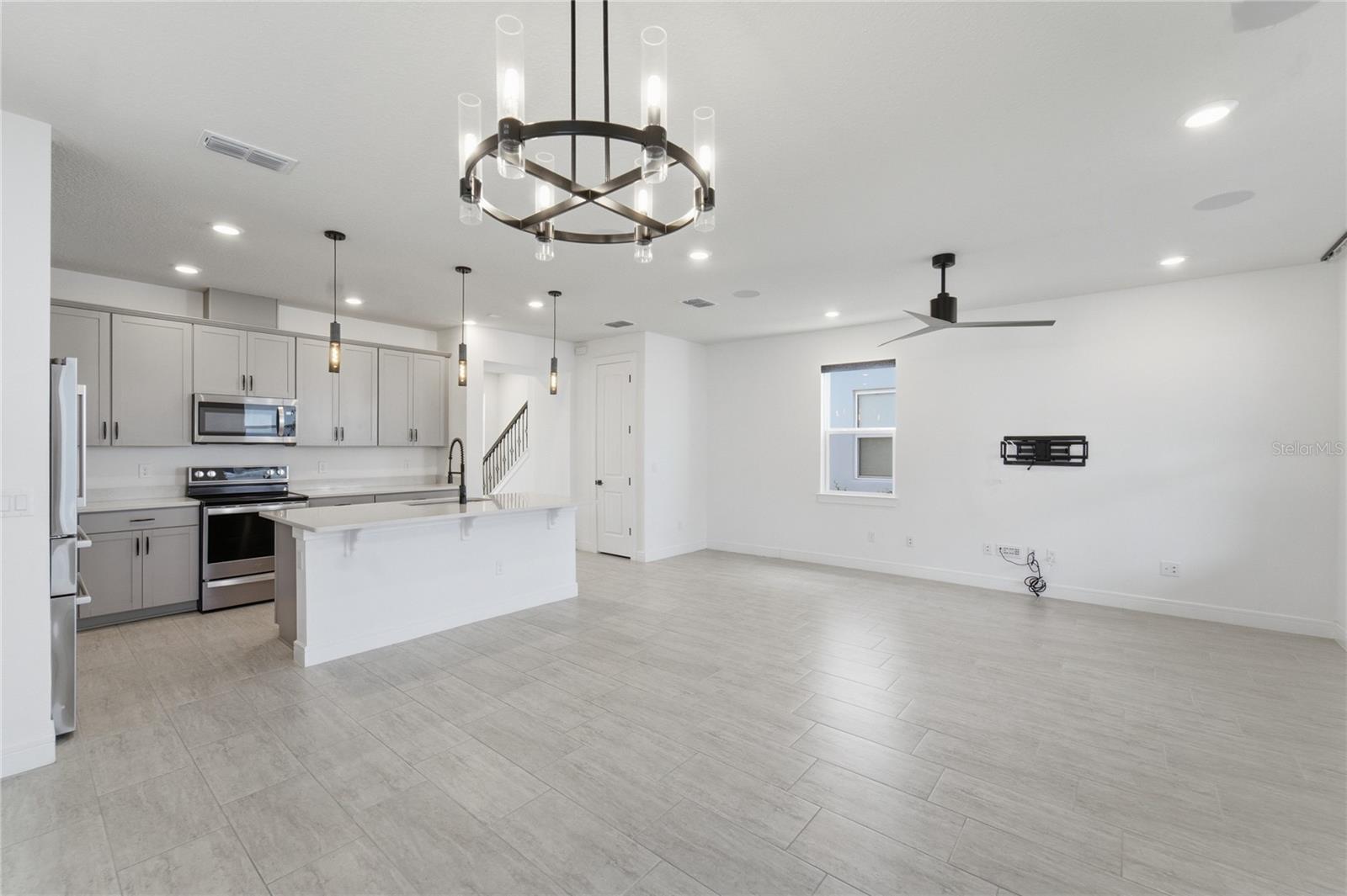 14317 LANIKAI BEACH DR, ORLANDO, FL, 32827
