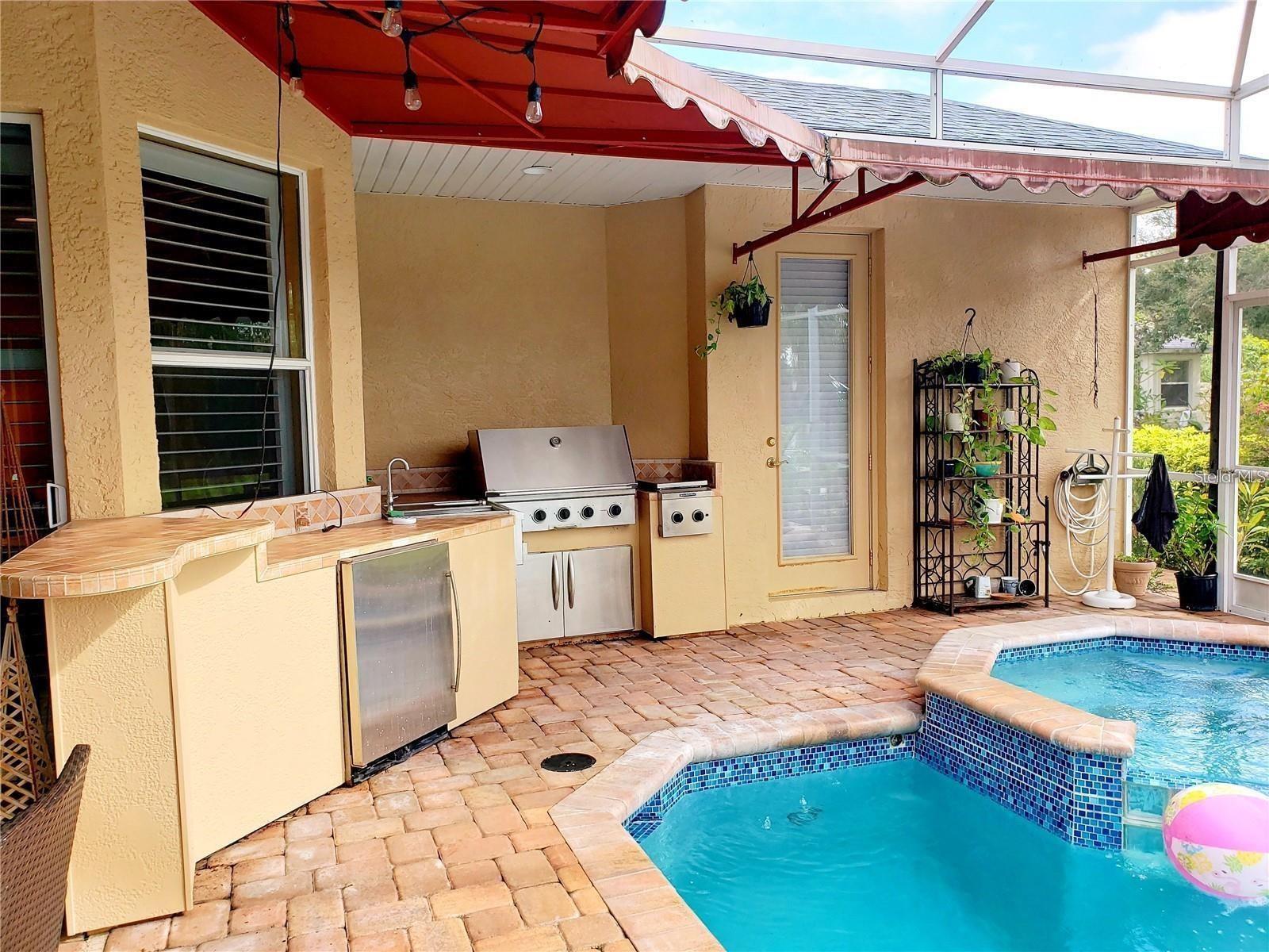 5125 MAGNOLIA POND DR, SARASOTA, FL, 34233