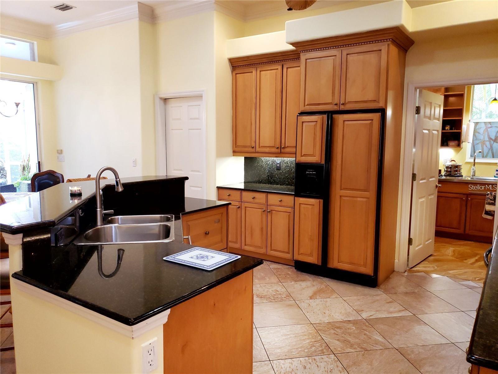 5125 MAGNOLIA POND DR, SARASOTA, FL, 34233