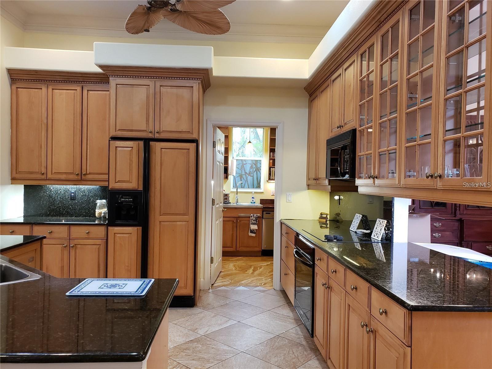 5125 MAGNOLIA POND DR, SARASOTA, FL, 34233