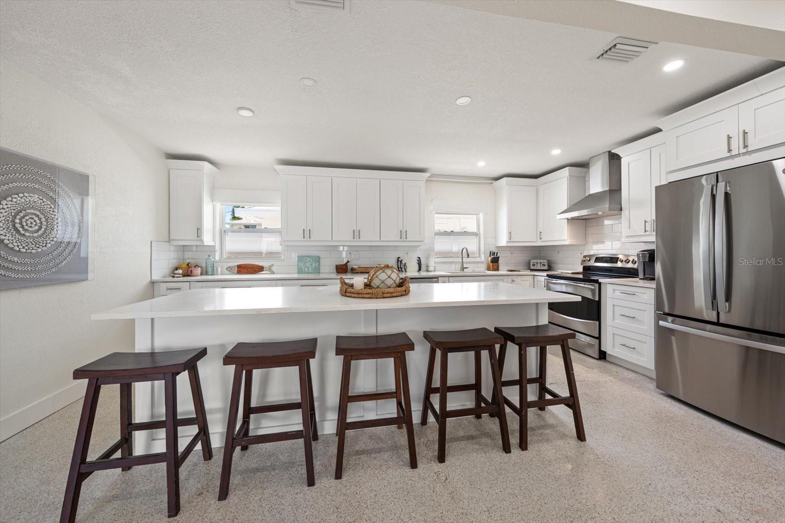 127 11TH AVE, INDIAN ROCKS BEACH, FL, 33785