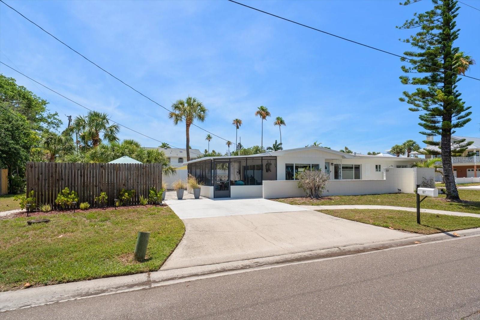 127 11TH AVE, INDIAN ROCKS BEACH, FL, 33785