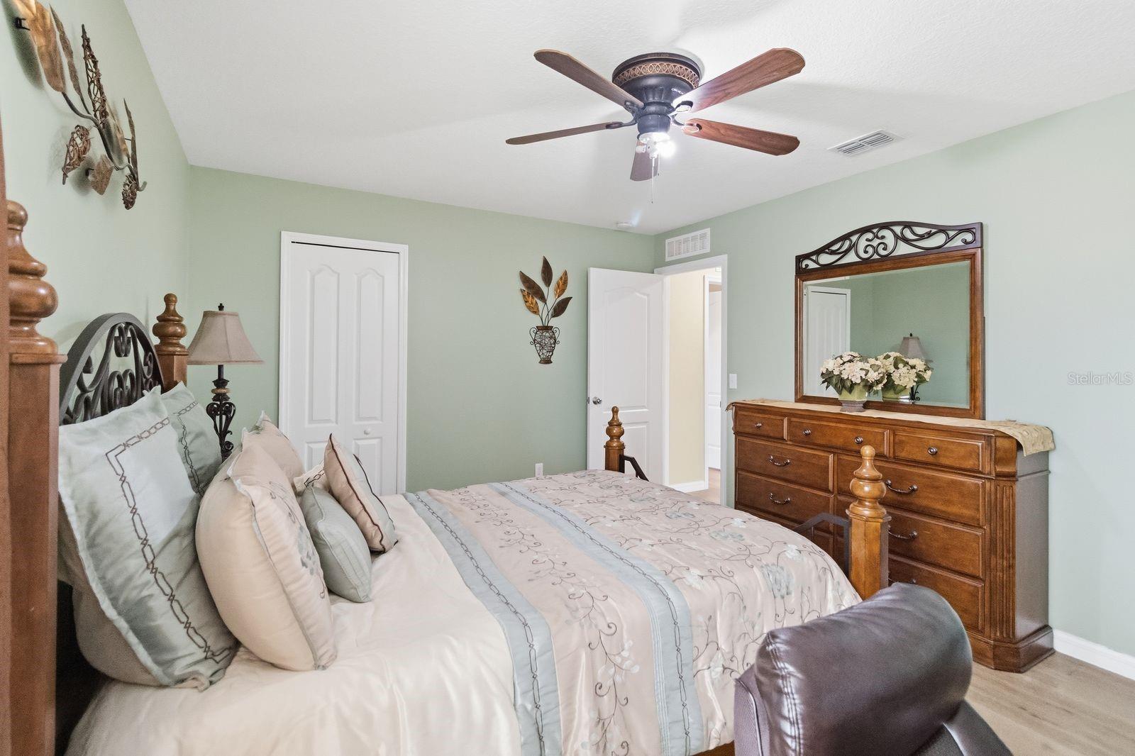 1821 PLANTATION OAK DR, ORLANDO, FL, 32824