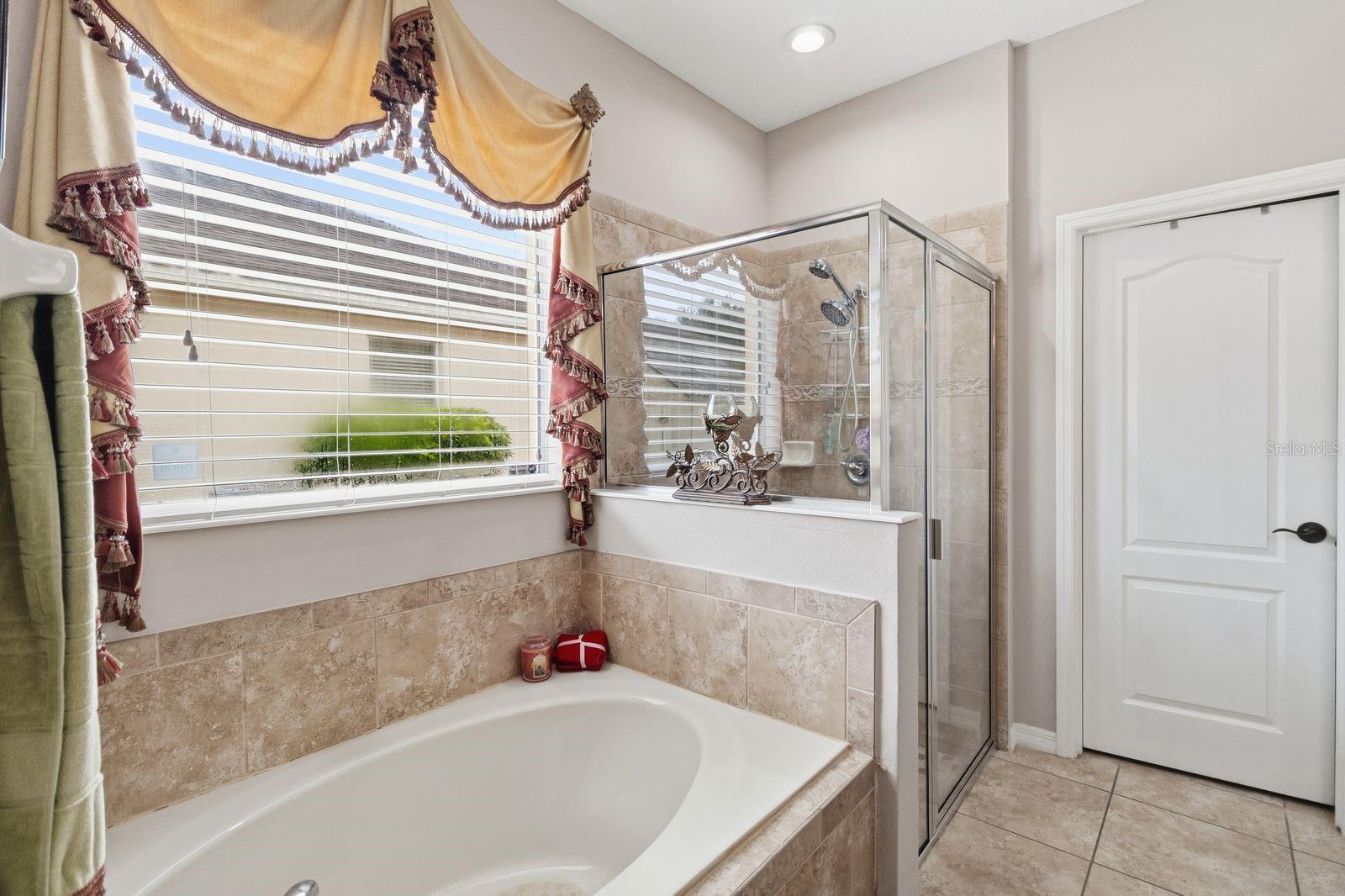 1821 PLANTATION OAK DR, ORLANDO, FL, 32824