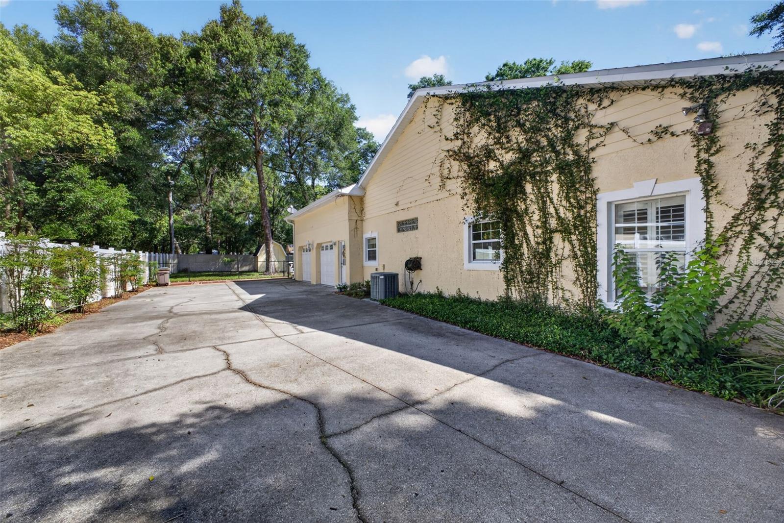 26243 TROON AVE, MOUNT PLYMOUTH, FL, 32776
