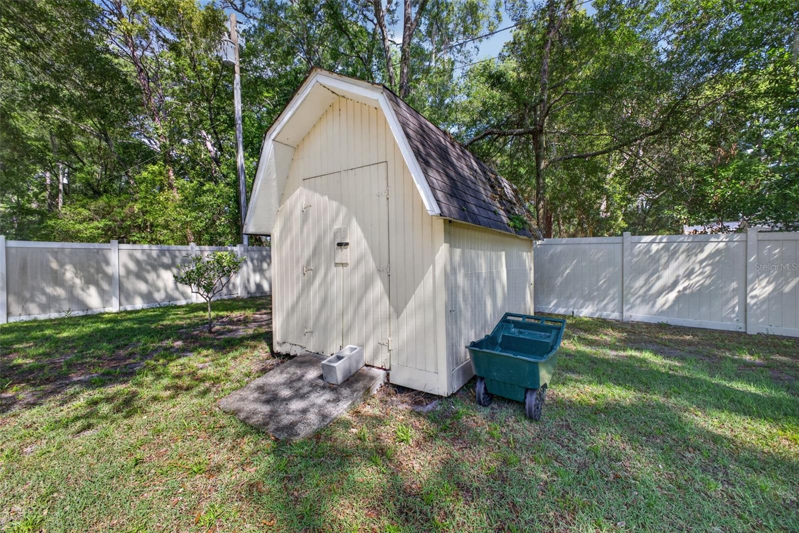 26243 TROON AVE, MOUNT PLYMOUTH, FL, 32776