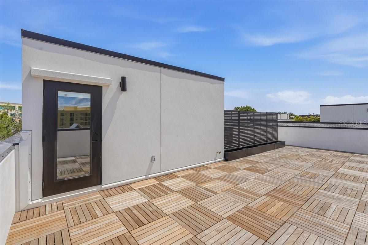 1218 E KAY ST #8, TAMPA, FL, 33602