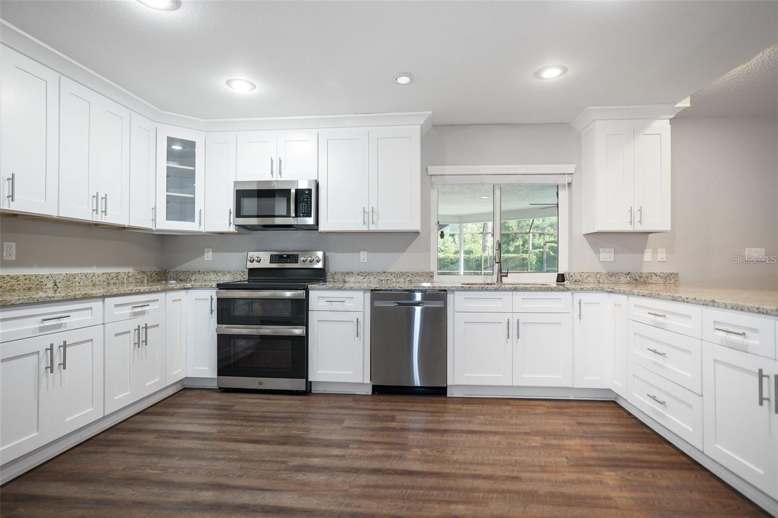 3297 VALEMOOR DR, PALM HARBOR, FL, 34685