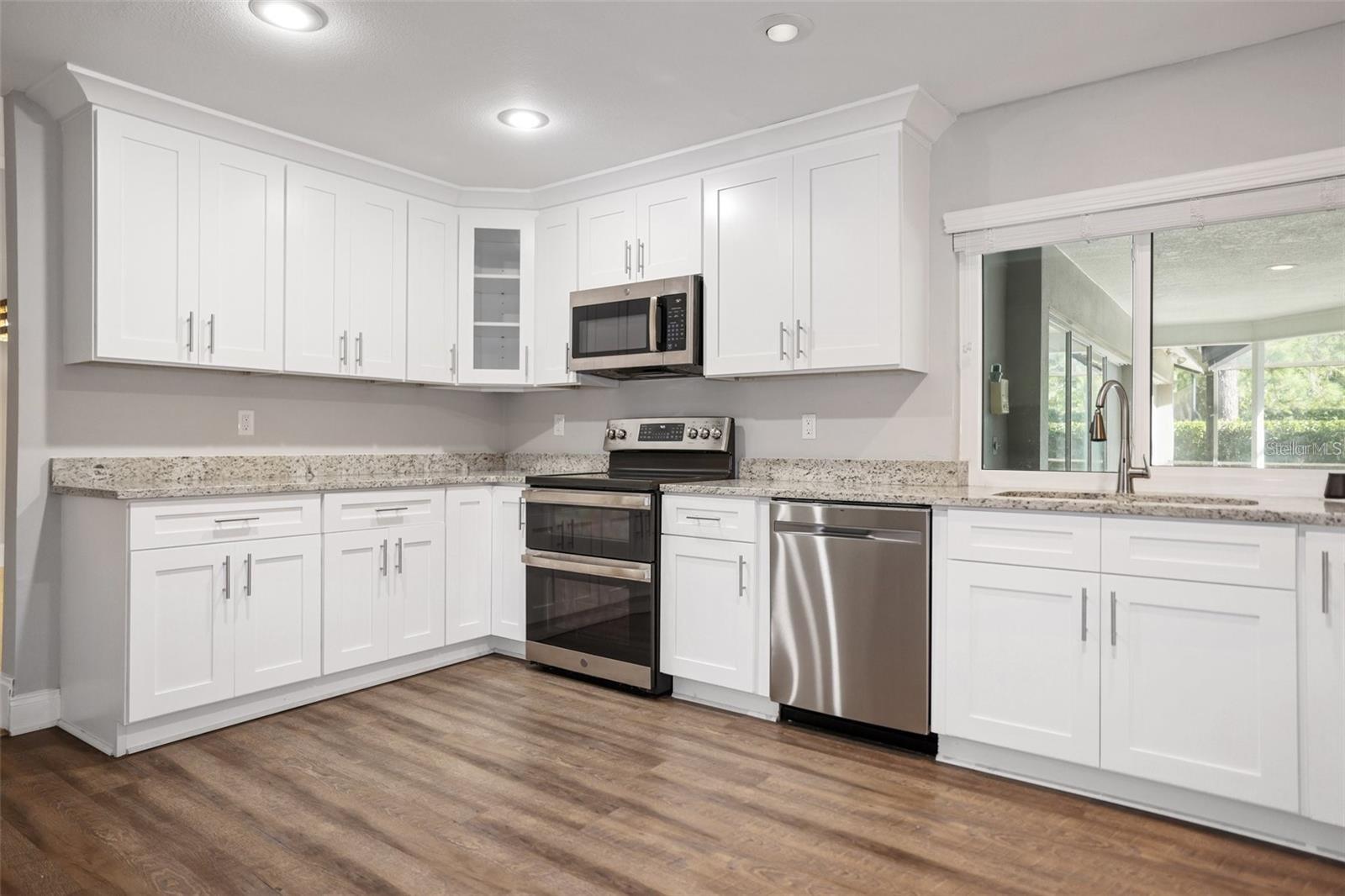 3297 VALEMOOR DR, PALM HARBOR, FL, 34685