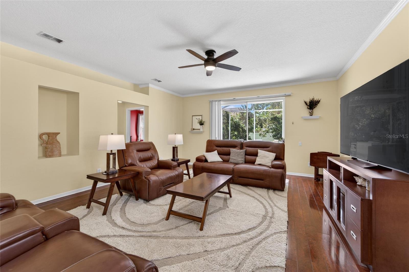 18103 HAMDEN PARK WAY, TAMPA, FL, 33647