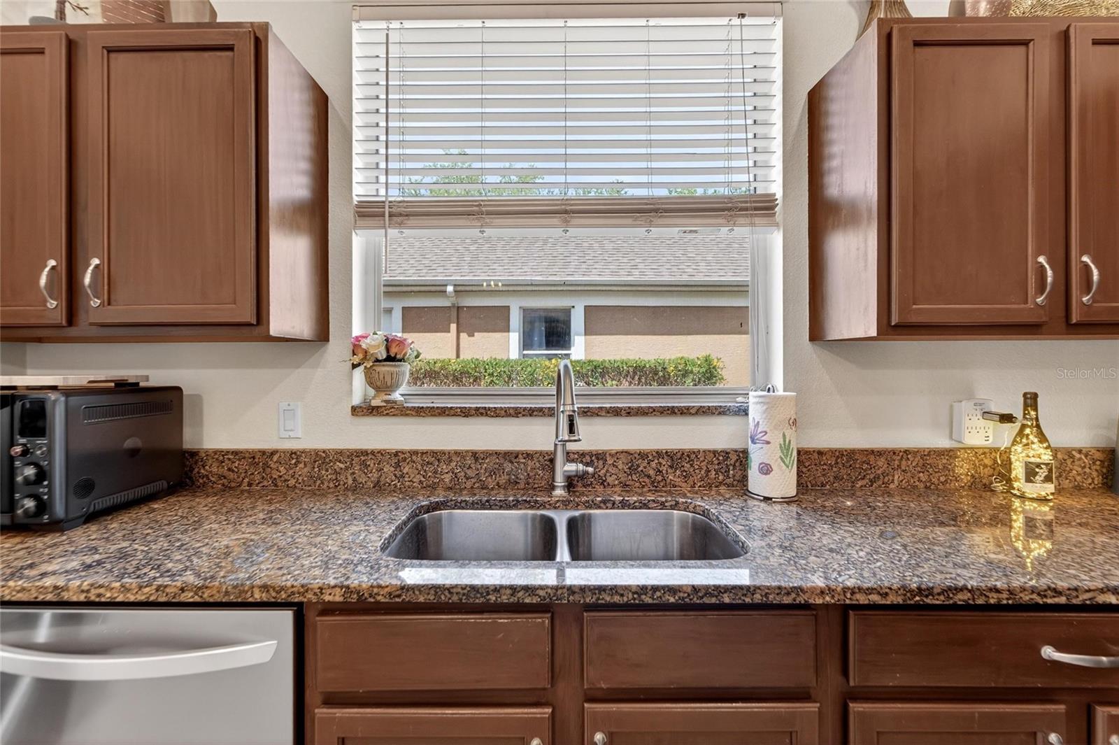 18103 HAMDEN PARK WAY, TAMPA, FL, 33647