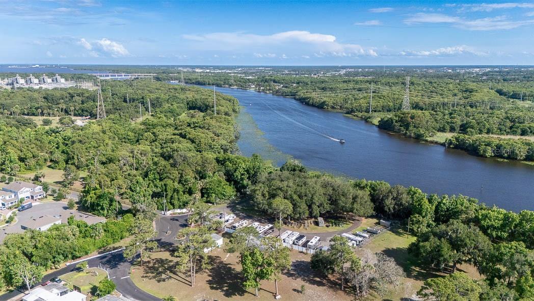 125 PINE TREE DR, DEBARY, FL, 32713