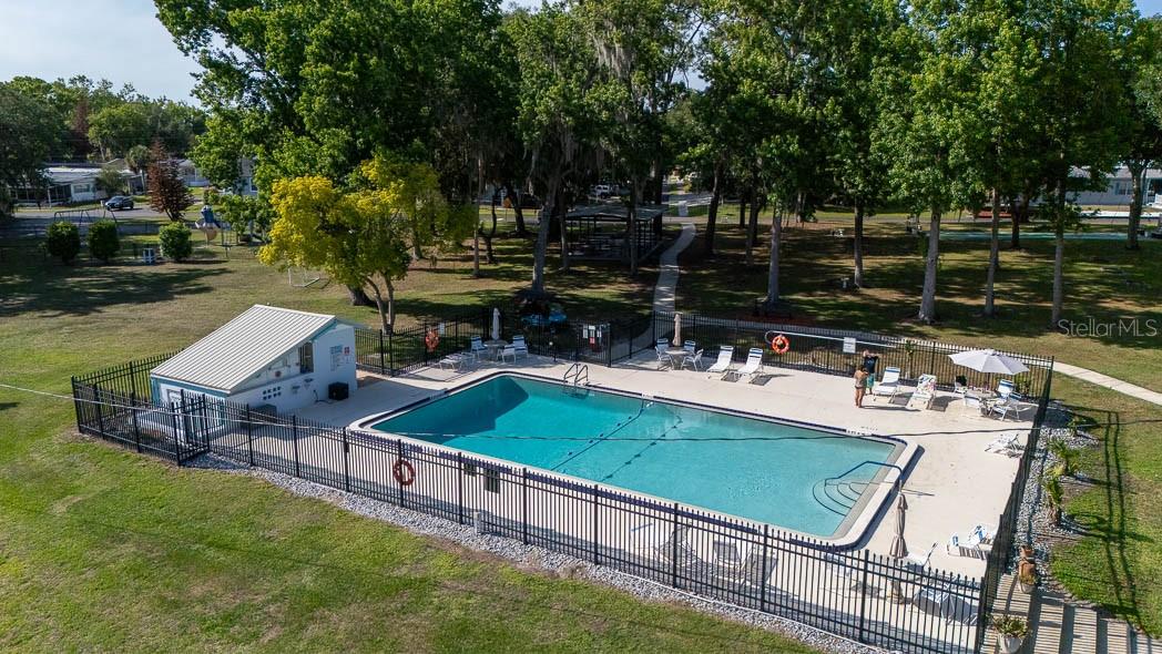 125 PINE TREE DR, DEBARY, FL, 32713