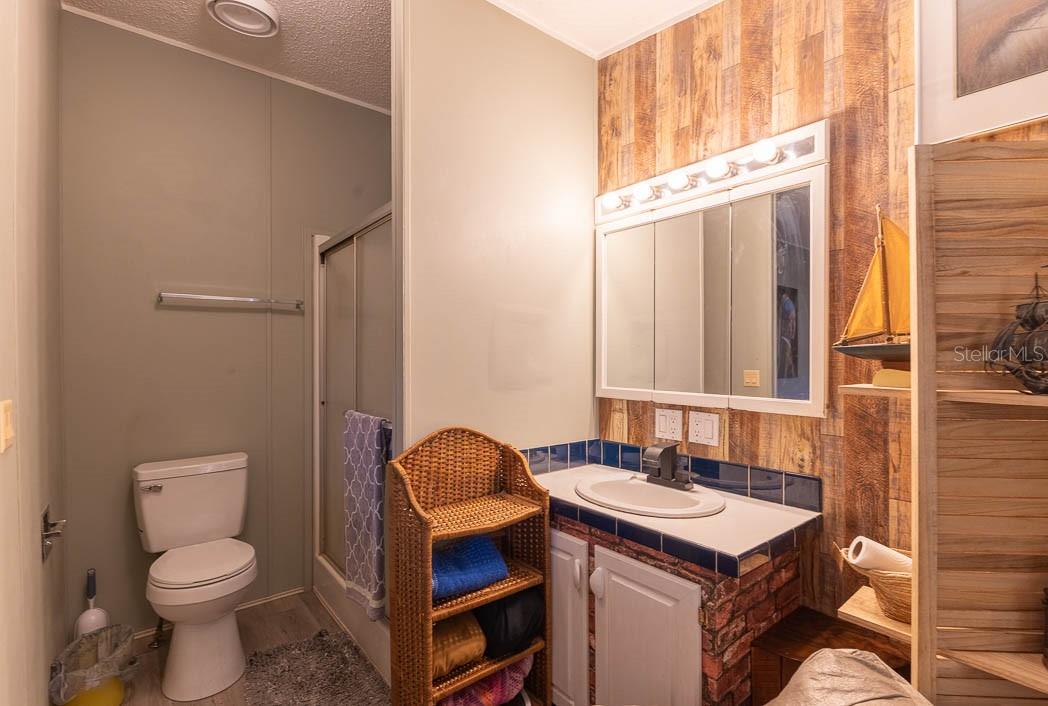 125 PINE TREE DR, DEBARY, FL, 32713