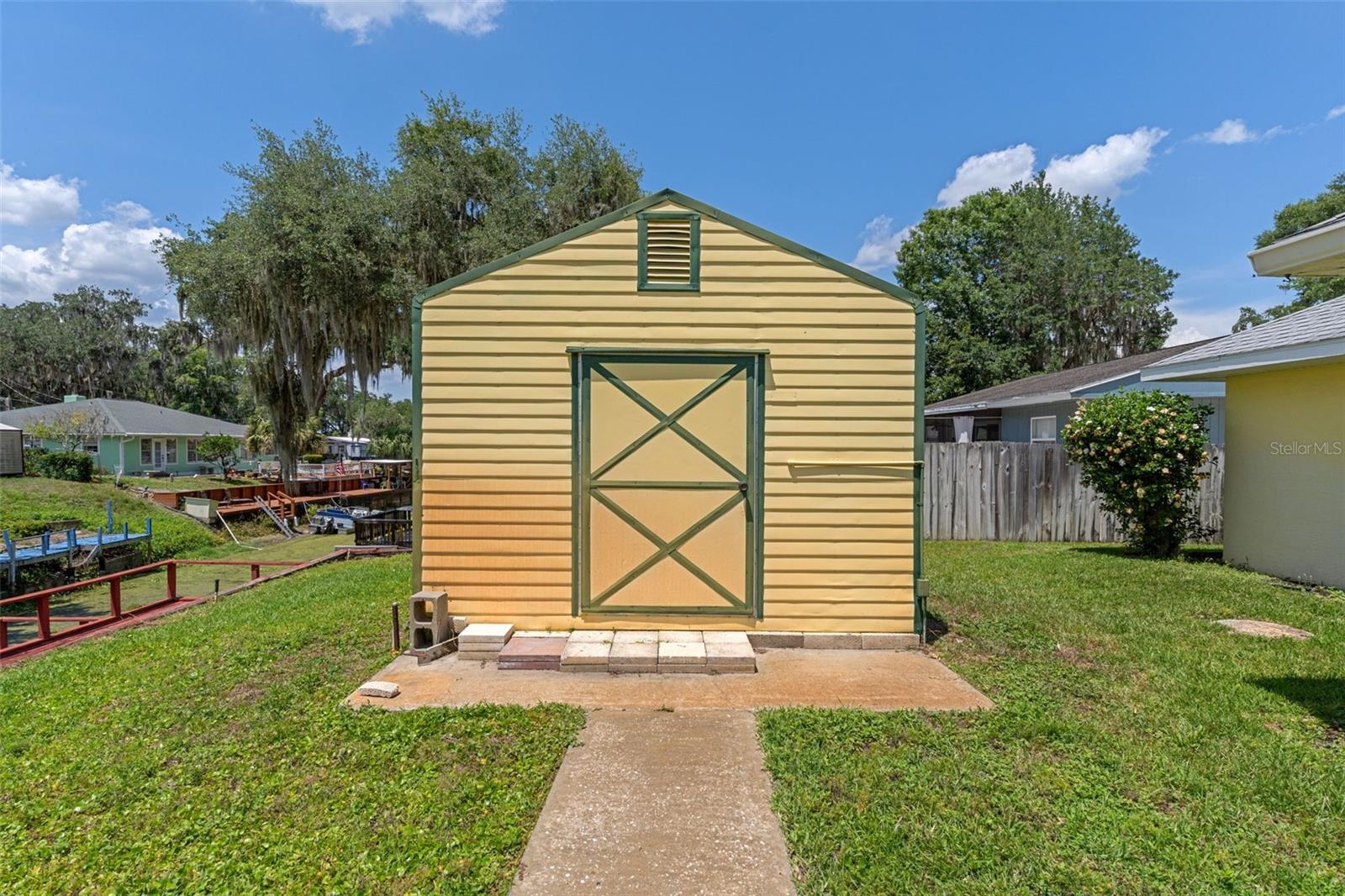 2472 CR 447, LAKE PANASOFFKEE, FL, 33538