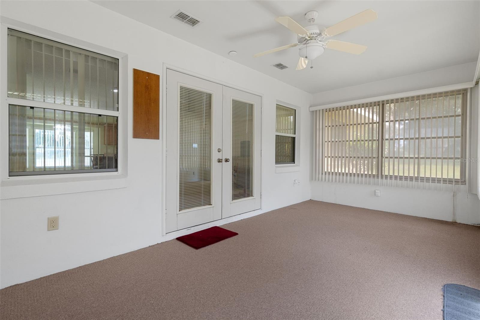 2472 CR 447, LAKE PANASOFFKEE, FL, 33538