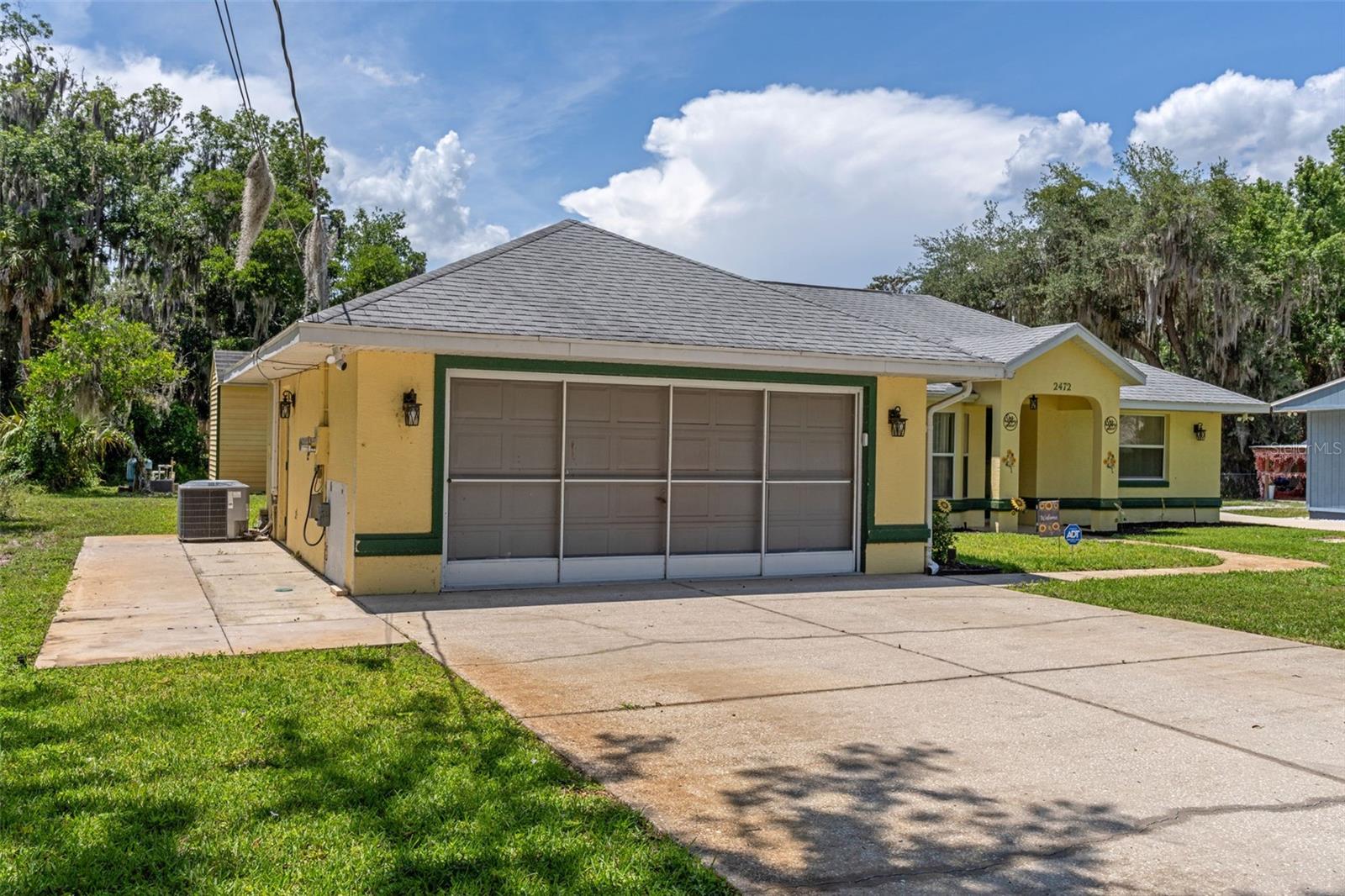 2472 CR 447, LAKE PANASOFFKEE, FL, 33538