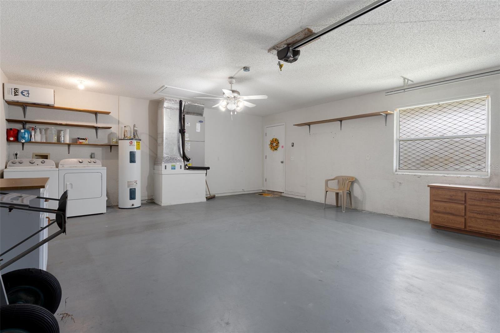 2472 CR 447, LAKE PANASOFFKEE, FL, 33538