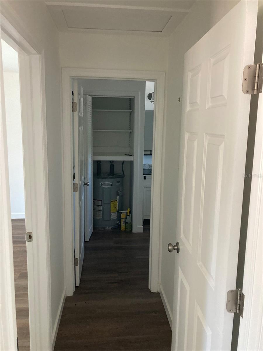 1403 E ALFRED ST #200, TAVARES, FL, 32778