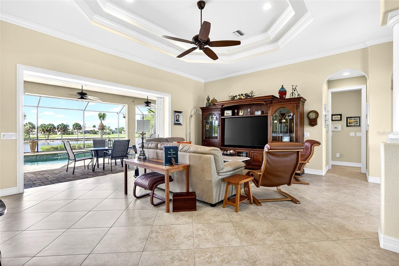 2107 PADRE ISLAND DR, PUNTA GORDA, FL, 33950