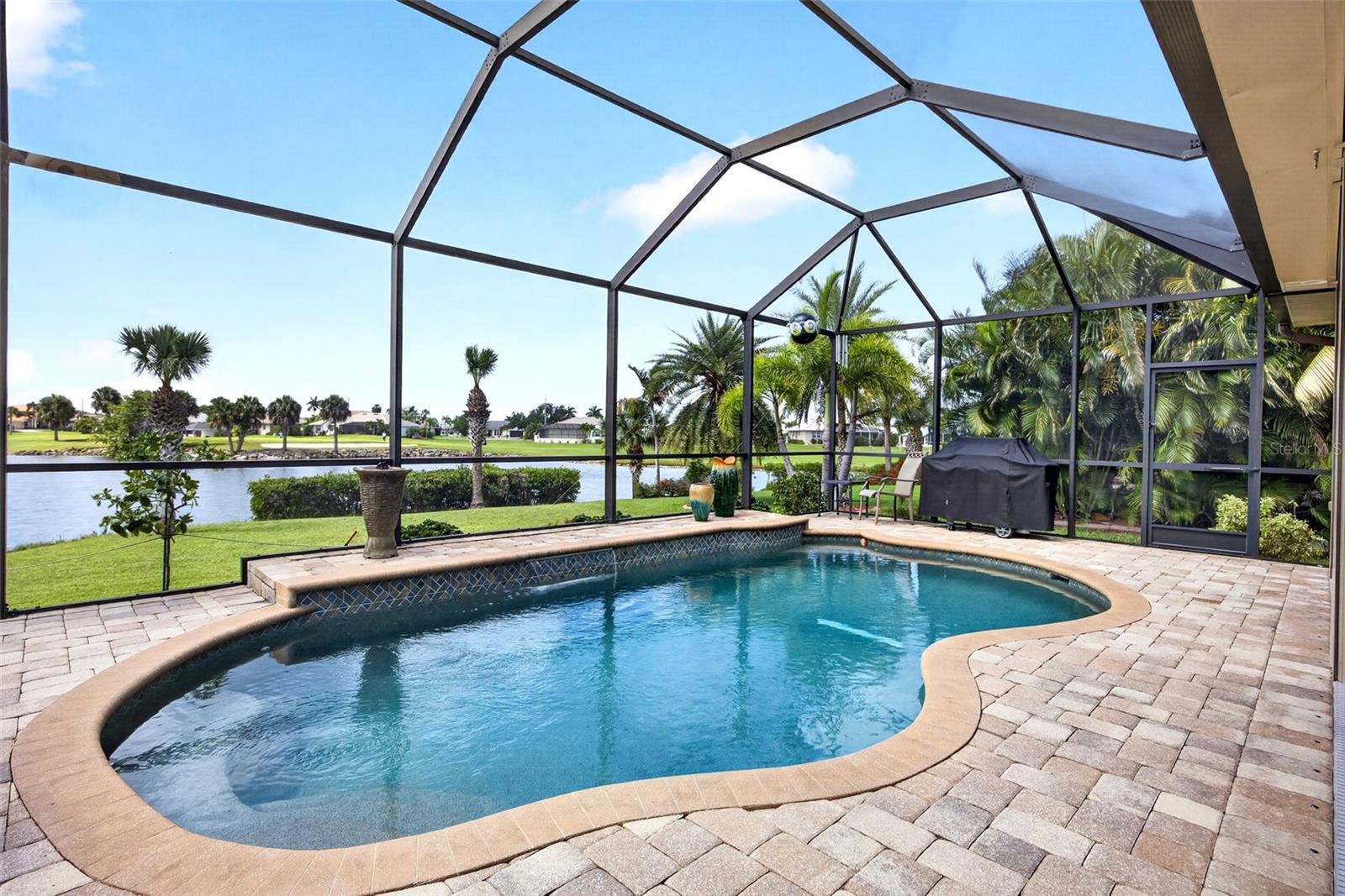 2107 PADRE ISLAND DR, PUNTA GORDA, FL, 33950