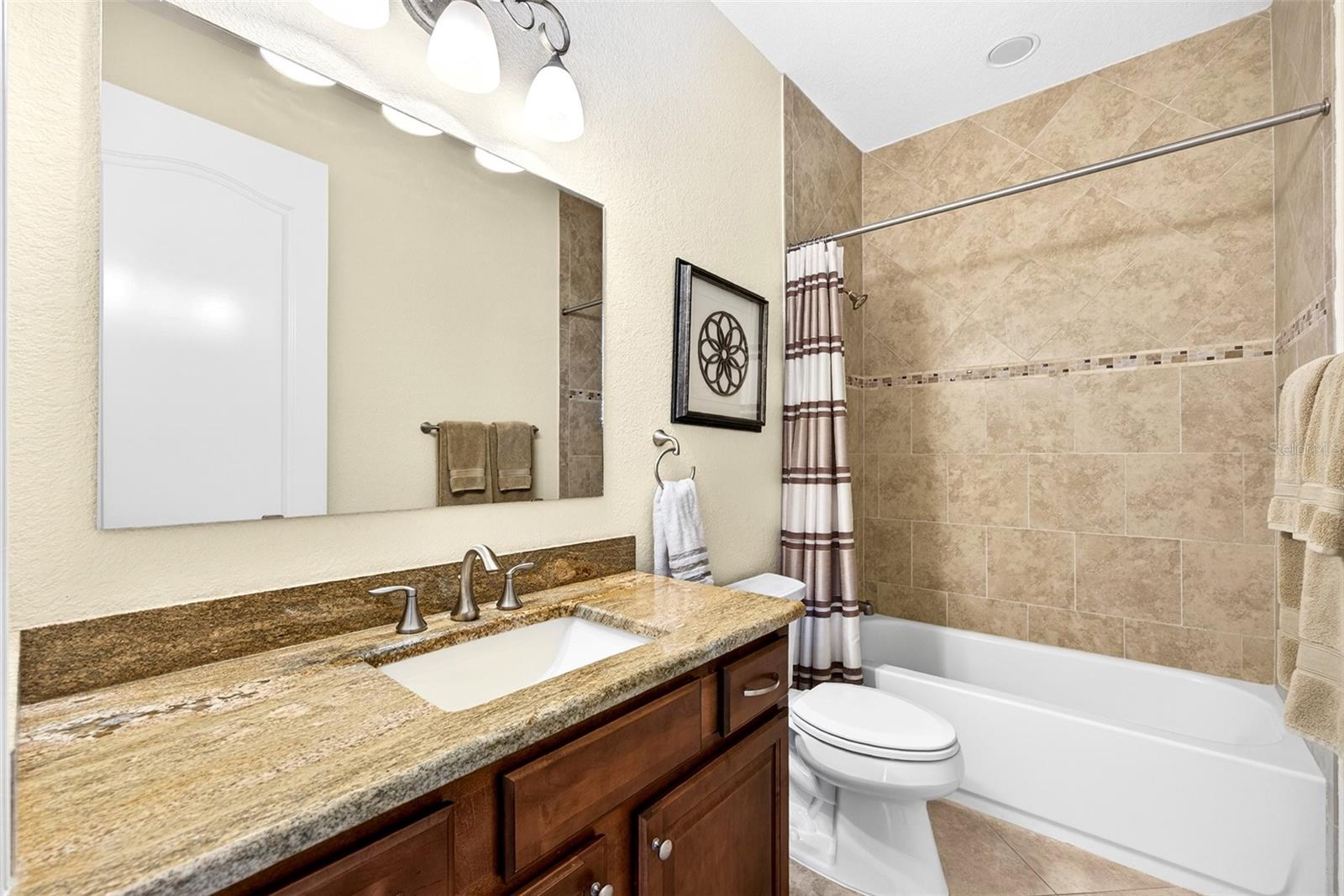 2107 PADRE ISLAND DR, PUNTA GORDA, FL, 33950