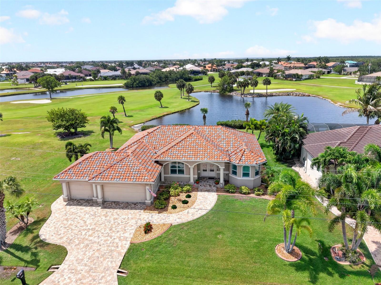 2107 PADRE ISLAND DR, PUNTA GORDA, FL, 33950