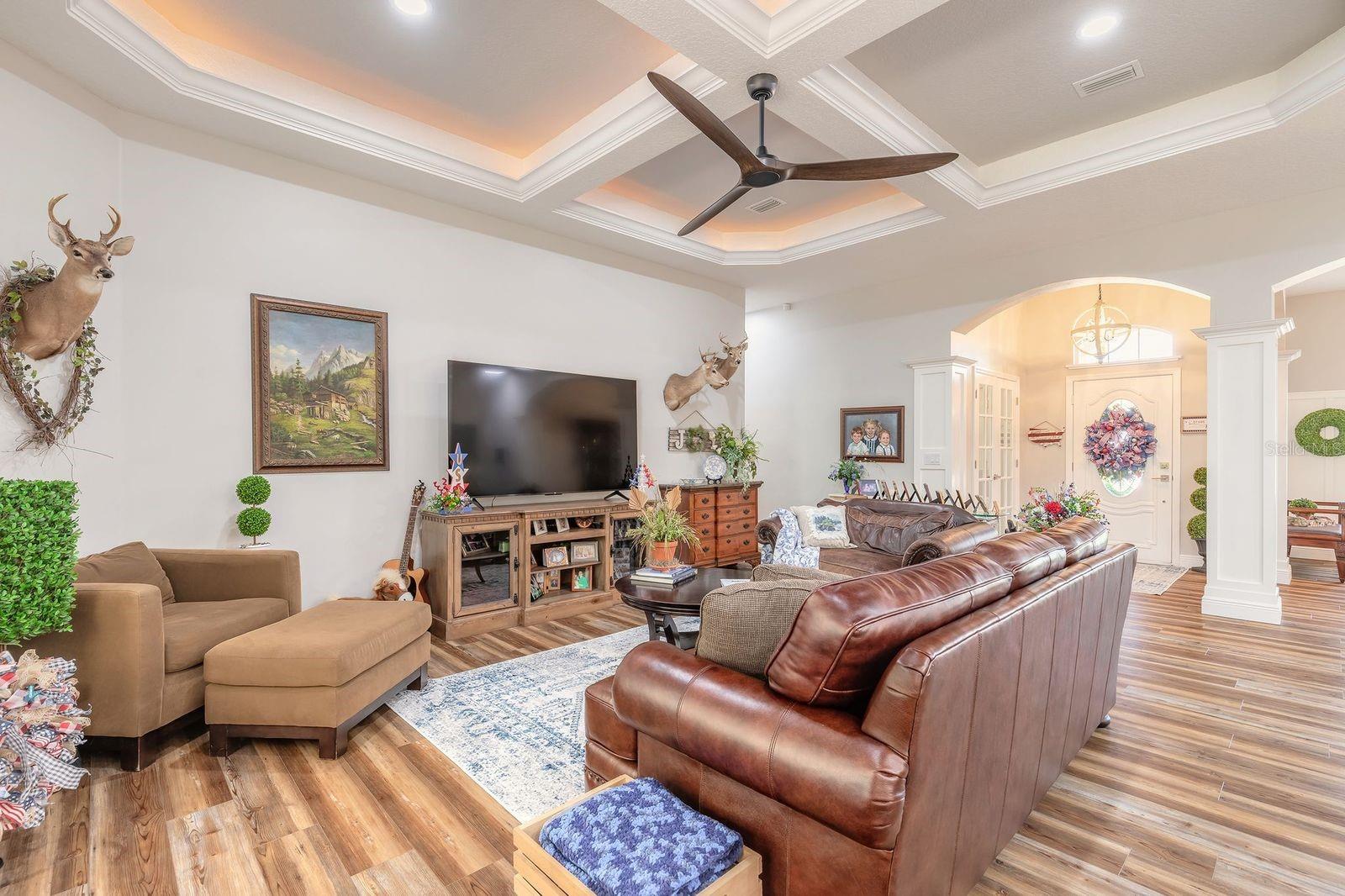 43 EASTWOOD DR, PALM COAST, FL, 32164