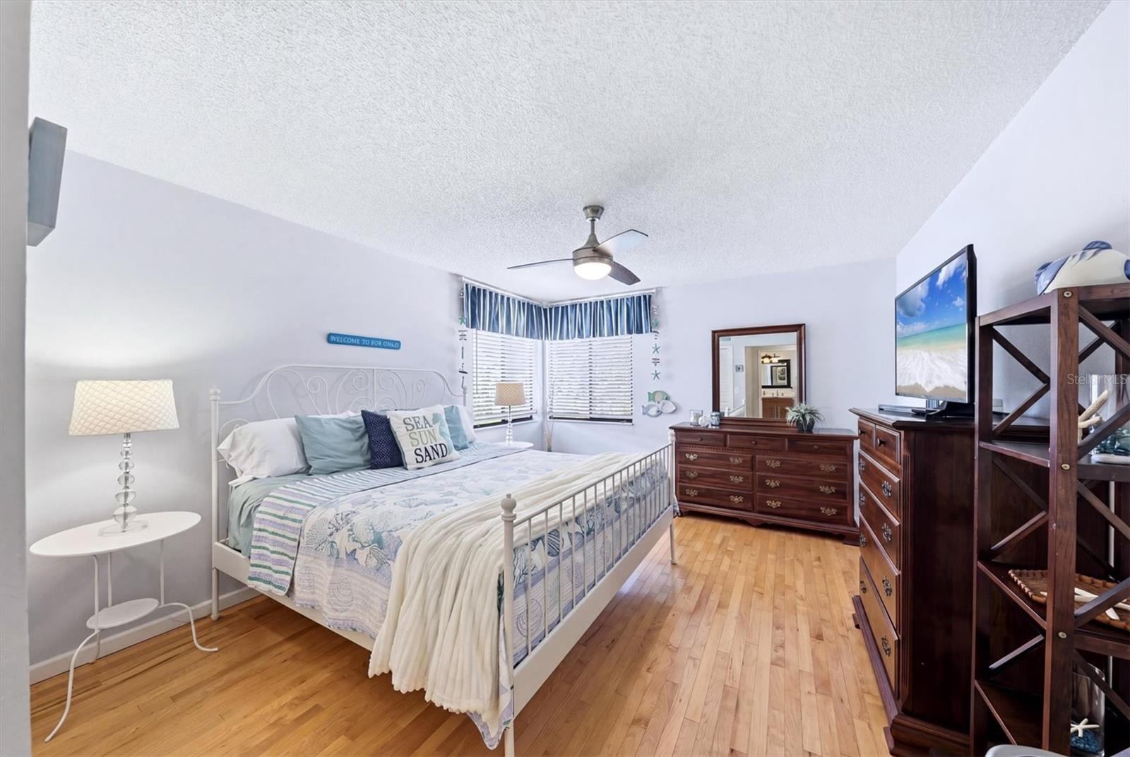 517 KUMQUAT DR, ANNA MARIA, FL, 34216