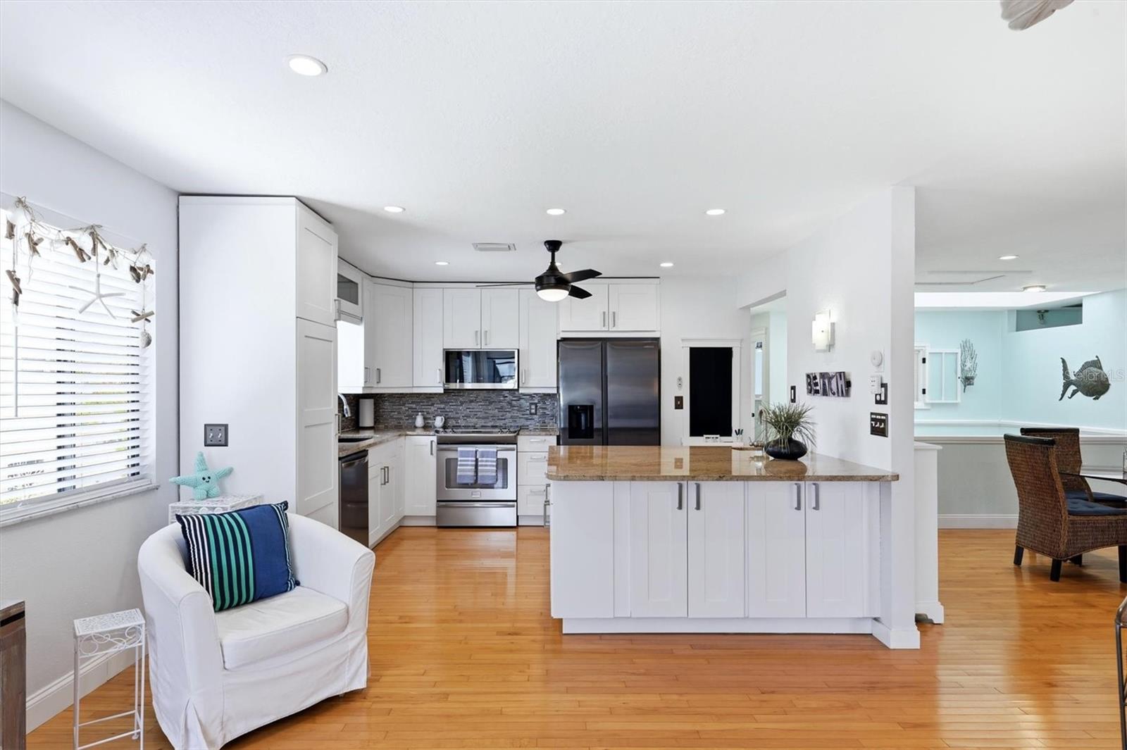 517 KUMQUAT DR, ANNA MARIA, FL, 34216