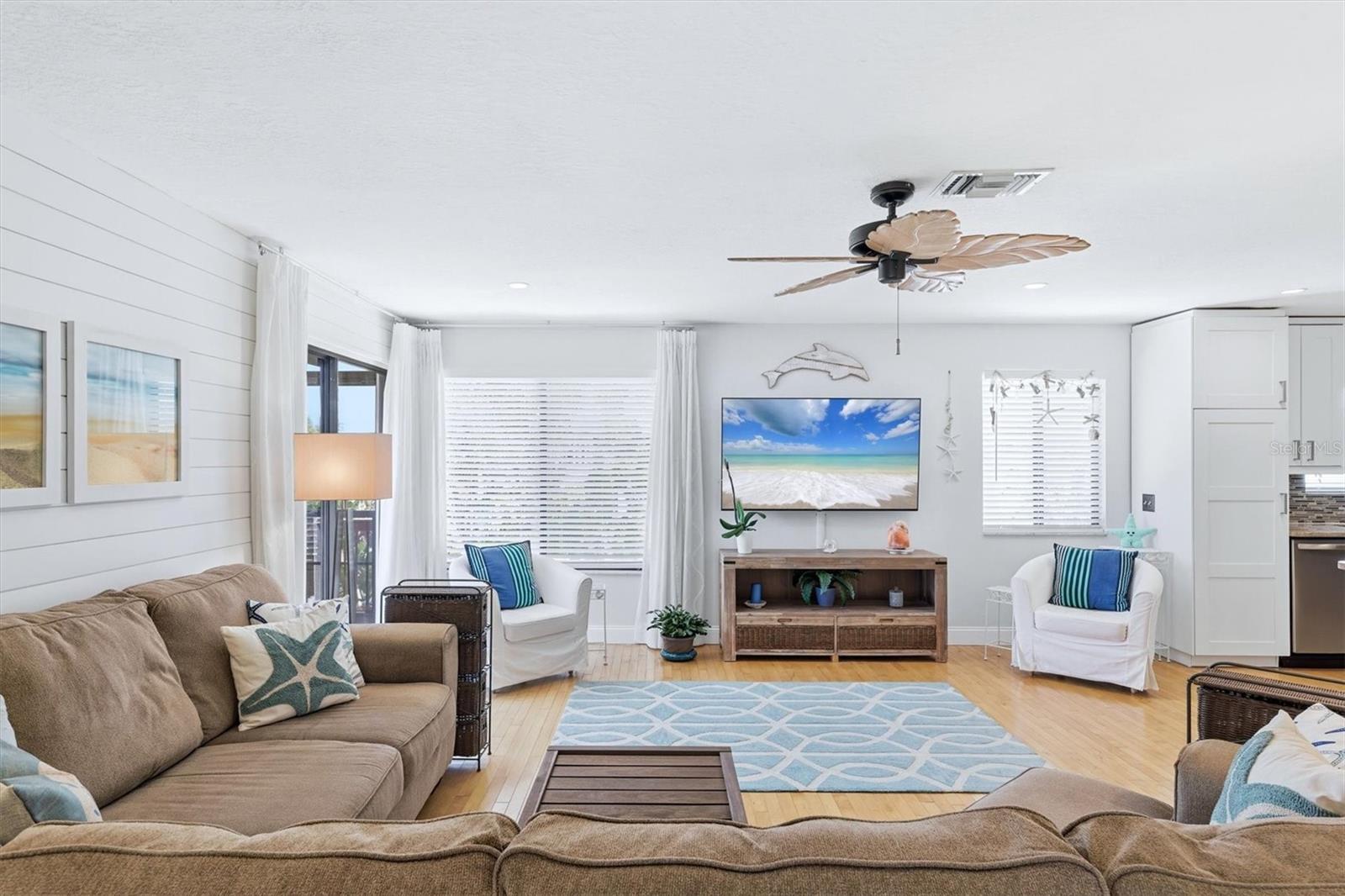 517 KUMQUAT DR, ANNA MARIA, FL, 34216