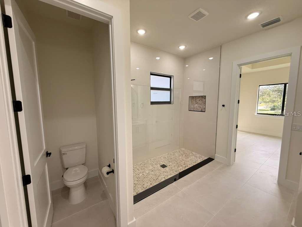 10426 LIVE OAK RD, PORT CHARLOTTE, FL, 33981