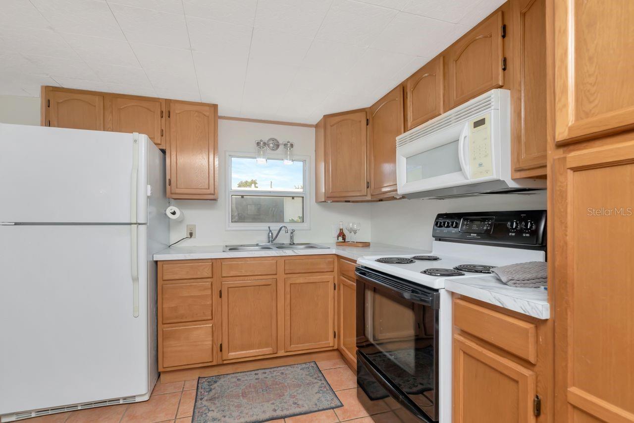 9900 ULMERTON RD #35, LARGO, FL, 33771