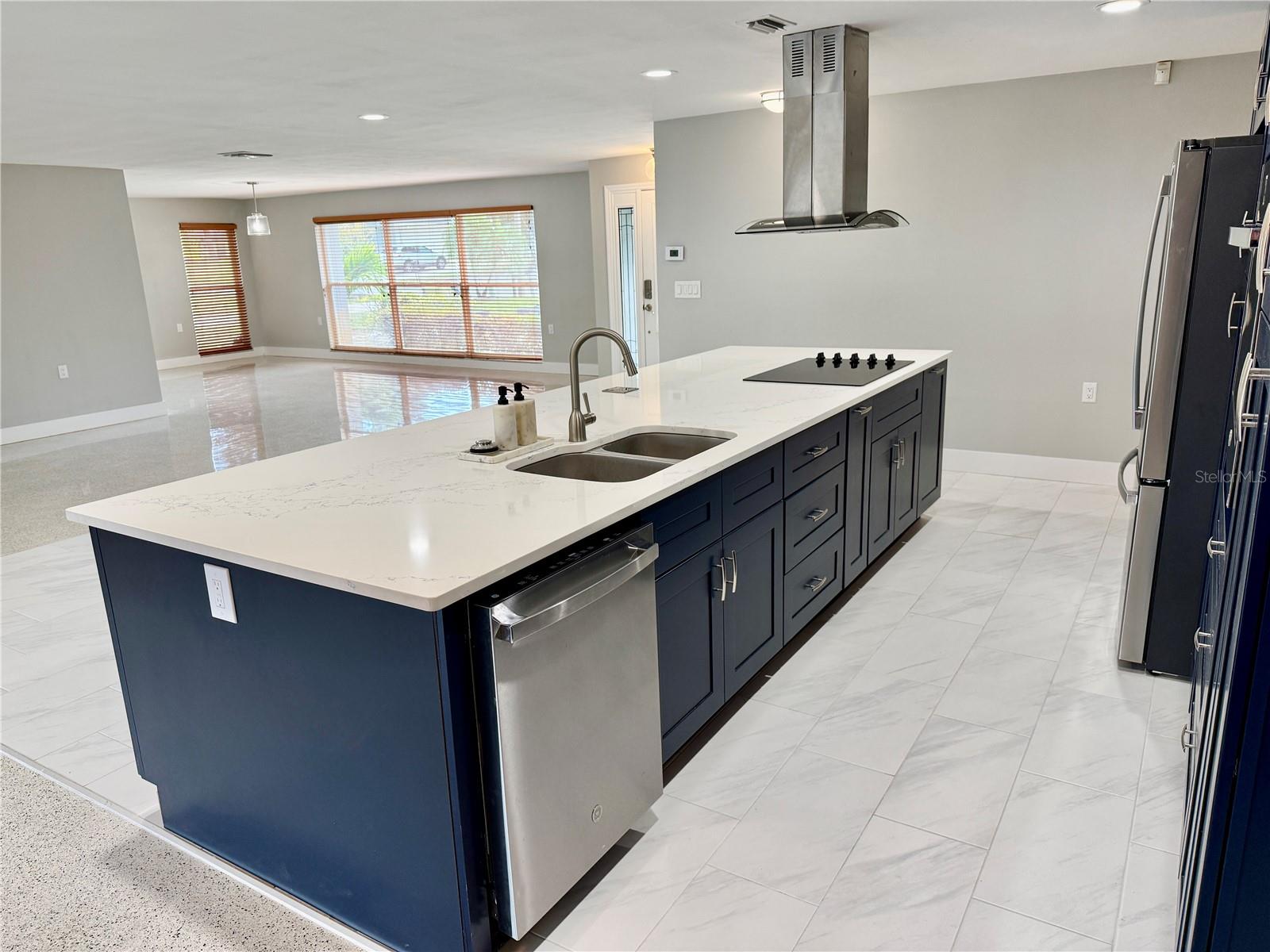 1634 SHEFFIELD DR, CLEARWATER, FL, 33764